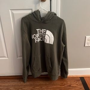 the northface sweatshirt with hood and strings